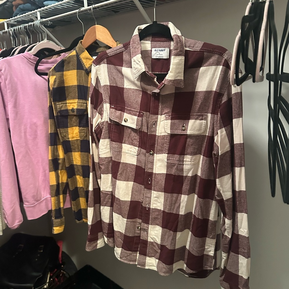 Men’s old navy flannels